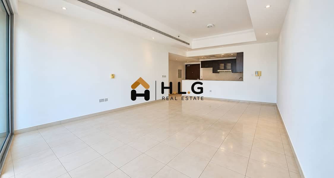 2 Empty Modern Apartment Interior. png