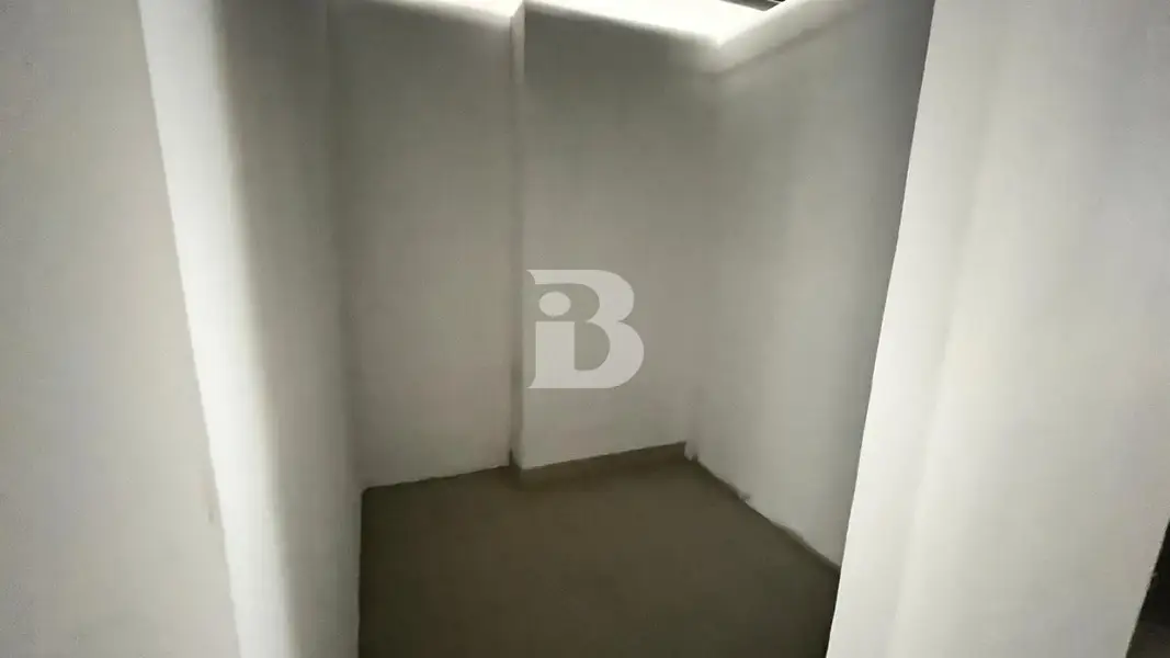 Semi-Furnished Office for Rent | DIP 1