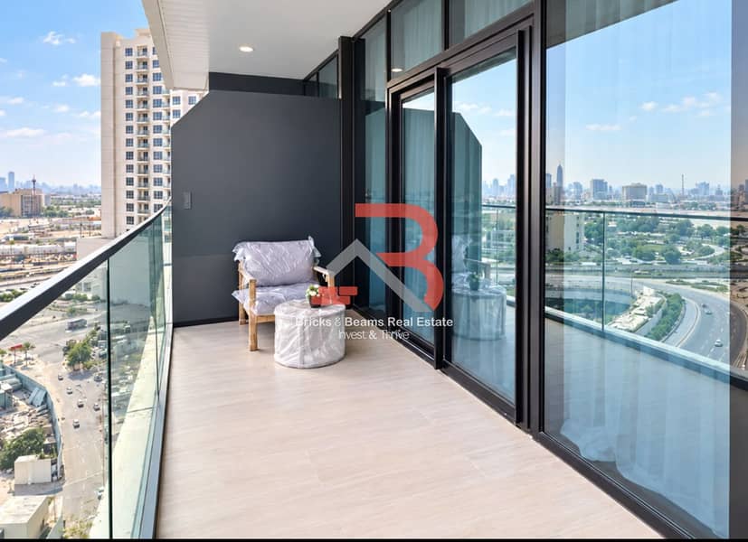 8 Modern Balcony Overlooking the City. png