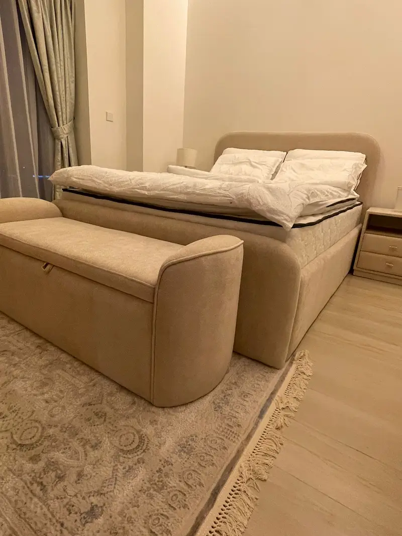 Fully Furnished | High Floor | Contemporary 1BR