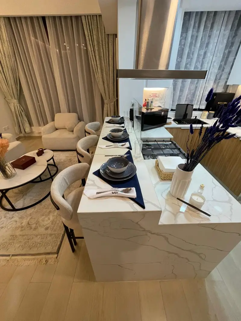 Fully Furnished | High Floor | Contemporary 1BR