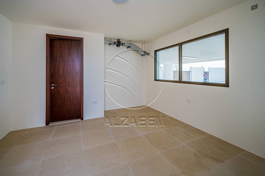 50 ALZ09930-HDR. jpg