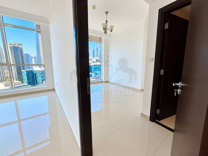 5 Bright Empty Apartment with City Views. png