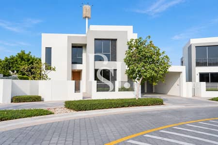 Villa de 5 chambres à à louer à Dubai Hills Estate, Dubai - villa front view 2. png Villa de 5 chambres à à louer à Dubai Hills Estate, Dubai - villa front view 2. png