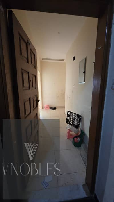 شقة 3 غرف نوم للايجار في النباعة، الشارقة - WhatsApp Image 2026-10-19 at 3.17. 50 PM. jpeg شقة 3 غرف نوم للايجار في النباعة، الشارقة - WhatsApp Image 2026-10-19 at 3.17. 50 PM. jpeg