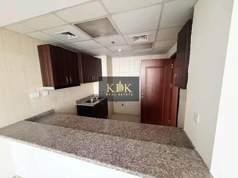 2BR Apartment | Stadium & Downtown Views | Balcony