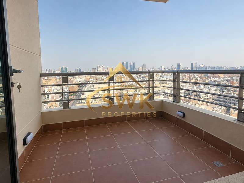 11 Modern Balcony Overlooking the City (1). png