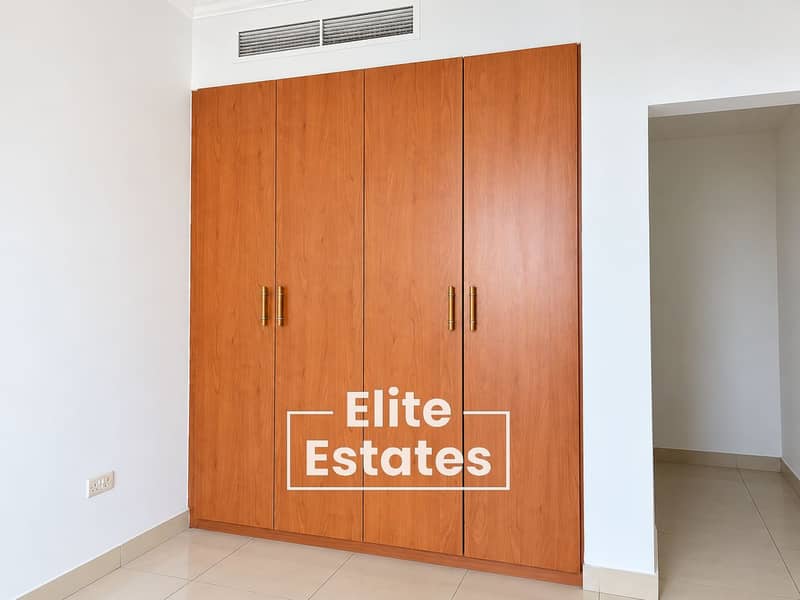 4 Modern Wooden Wardrobe Interior. png
