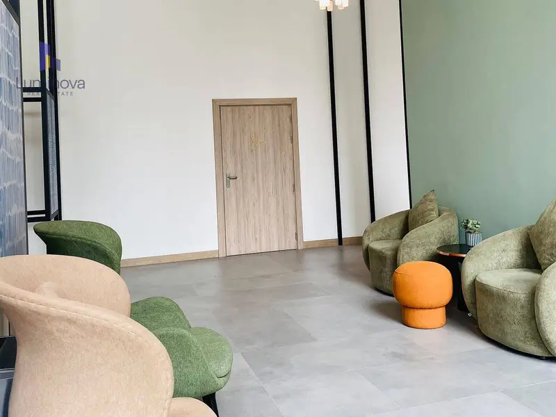 Bright Studio | Community View | City Vibe