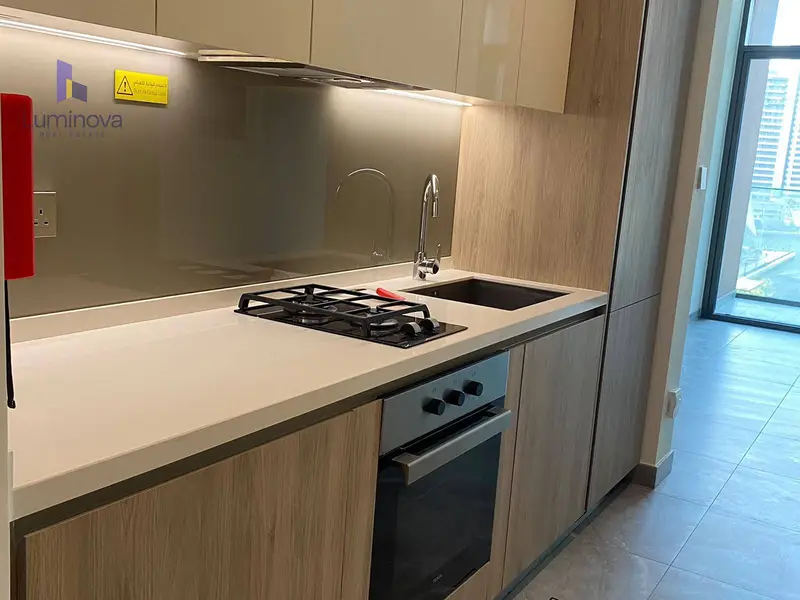 Bright Studio | Community View | City Vibe