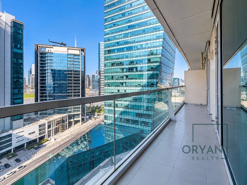 7 Modern Balcony Overlooking City Skyline. png