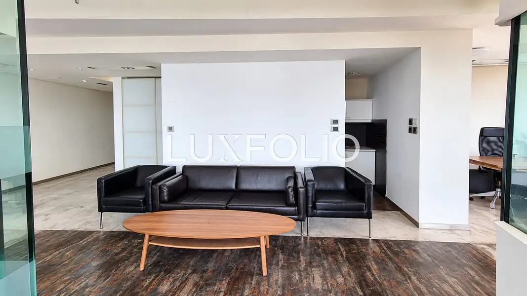 Fully Fitted | Furnished | Sea View | Vacant