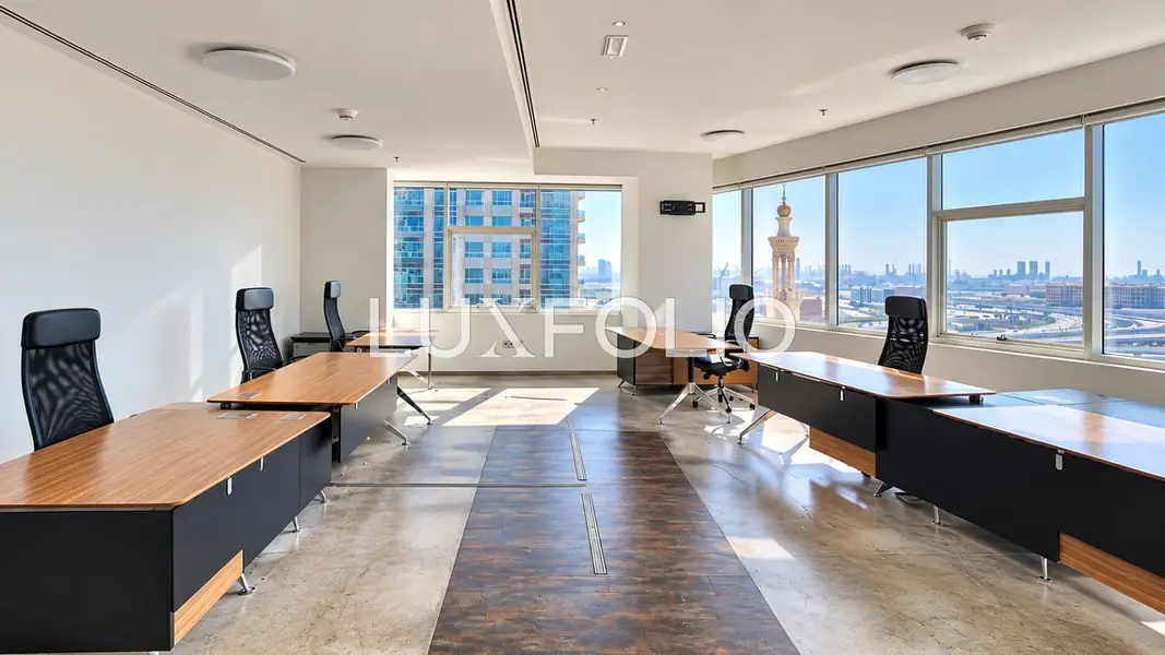 Fully Fitted | Furnished | Sea View | Vacant