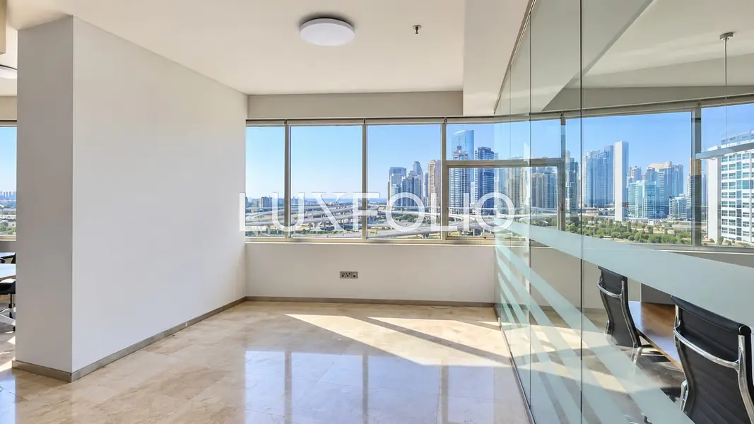 Fully Fitted | Furnished | Sea View | Vacant