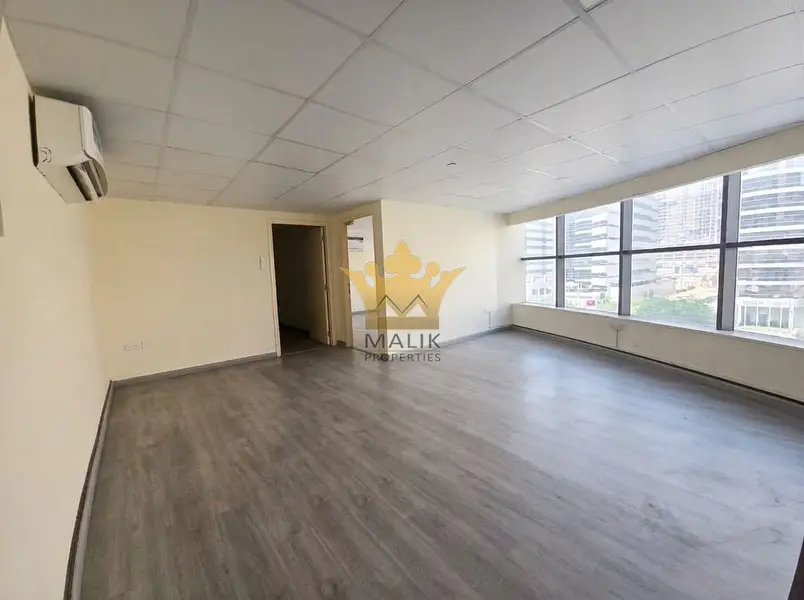 DEWA/Chiller Free | Spacious Fitted office | Ready To Move