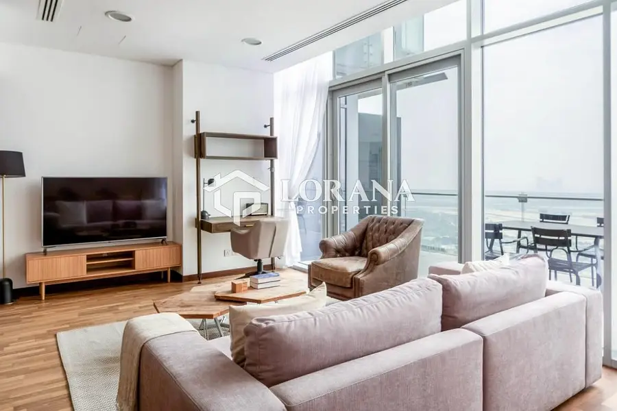 FURNISHED | VACANT ON TRANSFER | SPACIOUS LIVING