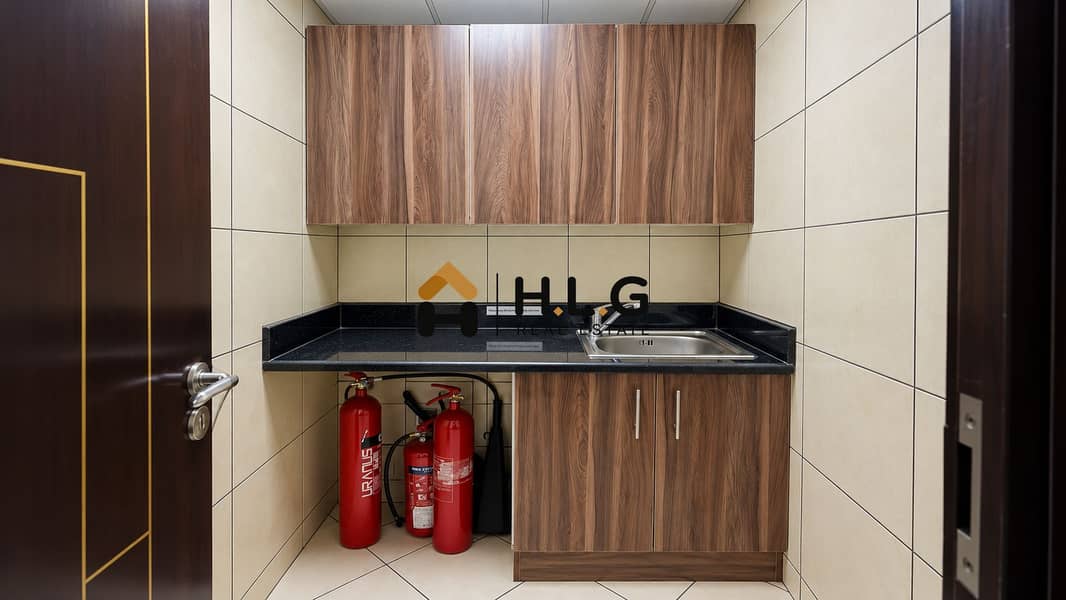 8 Compact Utility Kitchenette Nook. png