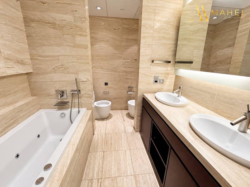 11 Refined real estate interior with skyline views-12. png