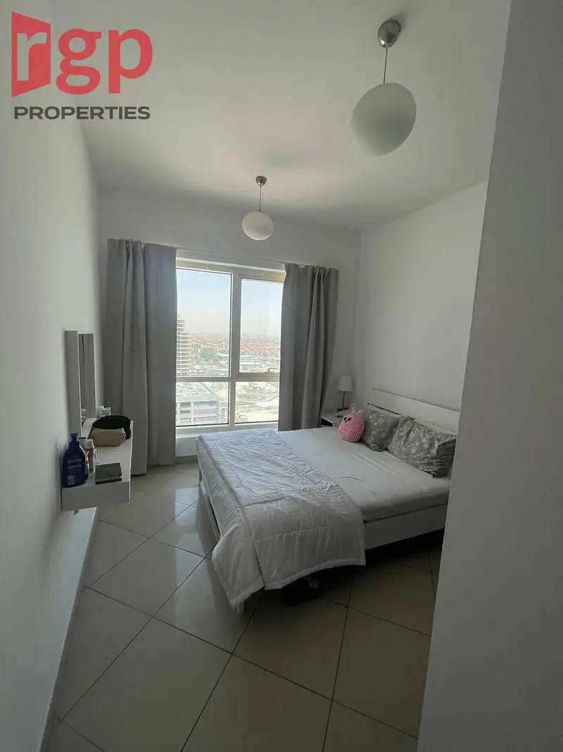 FULL LAKE VIEW | FURNISHED 2BR + MAID | JLT