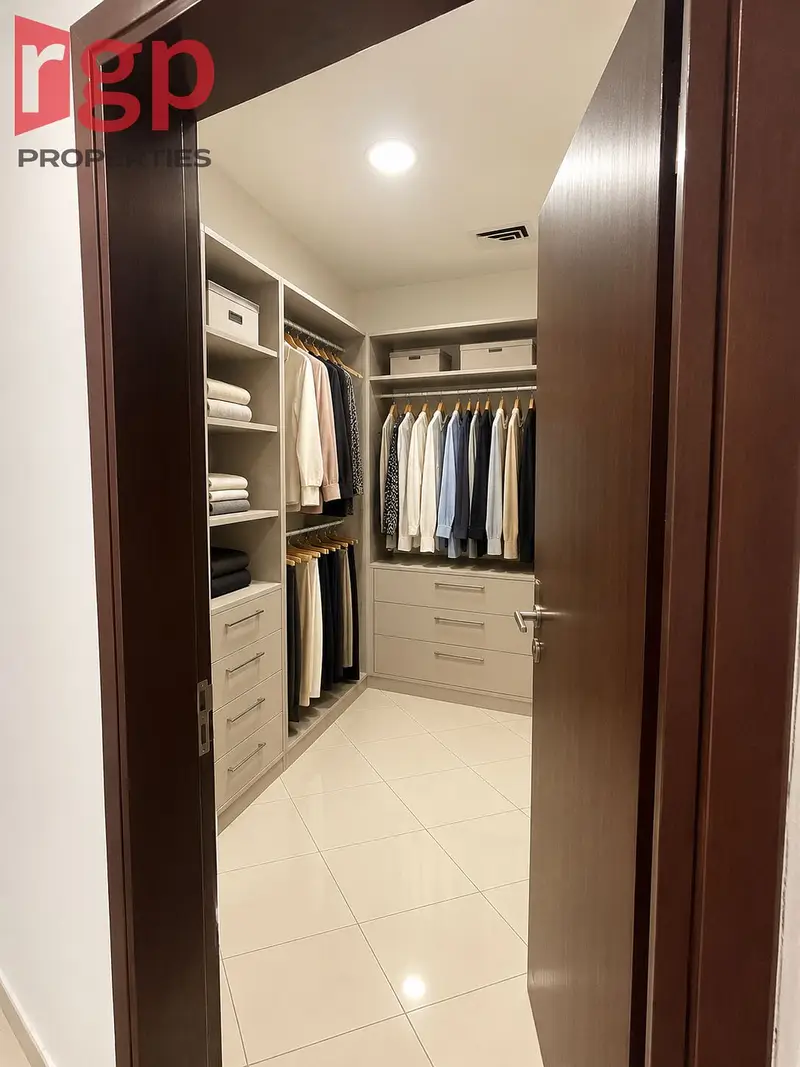 FULL LAKE VIEW | FURNISHED 2BR + MAID | JLT
