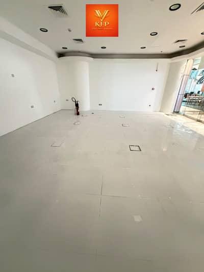 Shop para en Alquiler en Deira, Dubai - WhatsApp Image 2026-10-19 at 5.15. 47 PM (2). jpeg Shop para en Alquiler en Deira, Dubai - WhatsApp Image 2026-10-19 at 5.15. 47 PM (2). jpeg