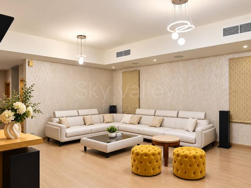 2 Living_Room_1600x1200. png