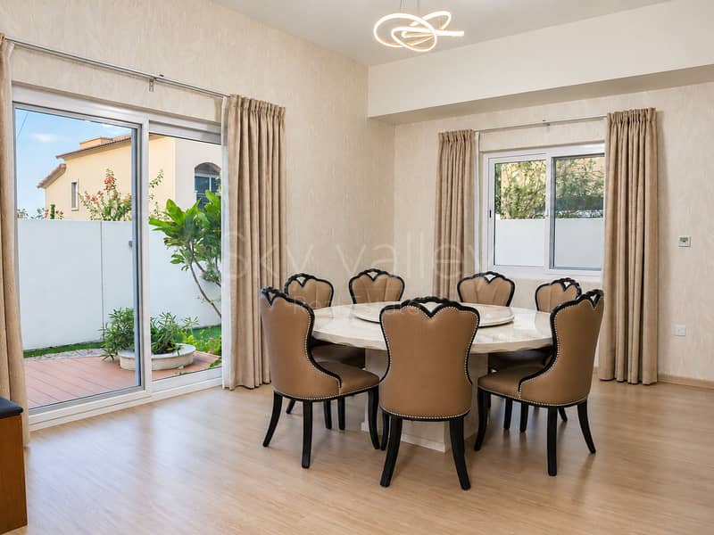 4 Freshly prepared dining room(1). png
