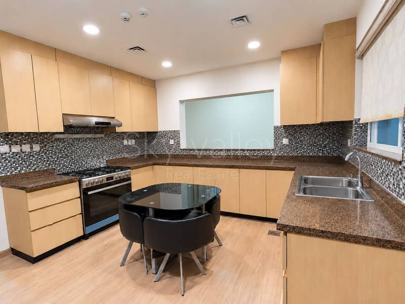 5 Curtain-Free Kitchen Pass-Through(1). png