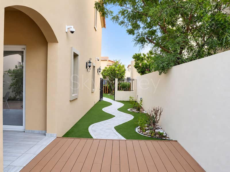 13 Pristine villa side garden(1). png