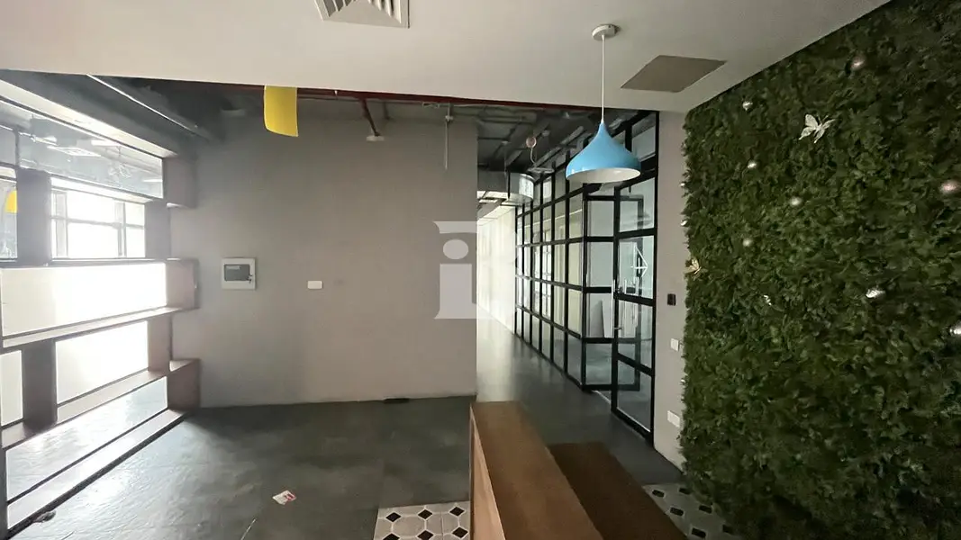 Spacious Commercial Office for Rent