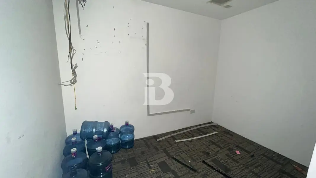 Spacious Commercial Office for Rent