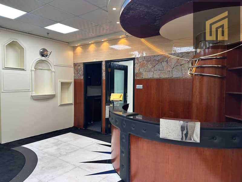 Fully Fitted Office | Vacant | Near Metro | Prime Oud Metha Location