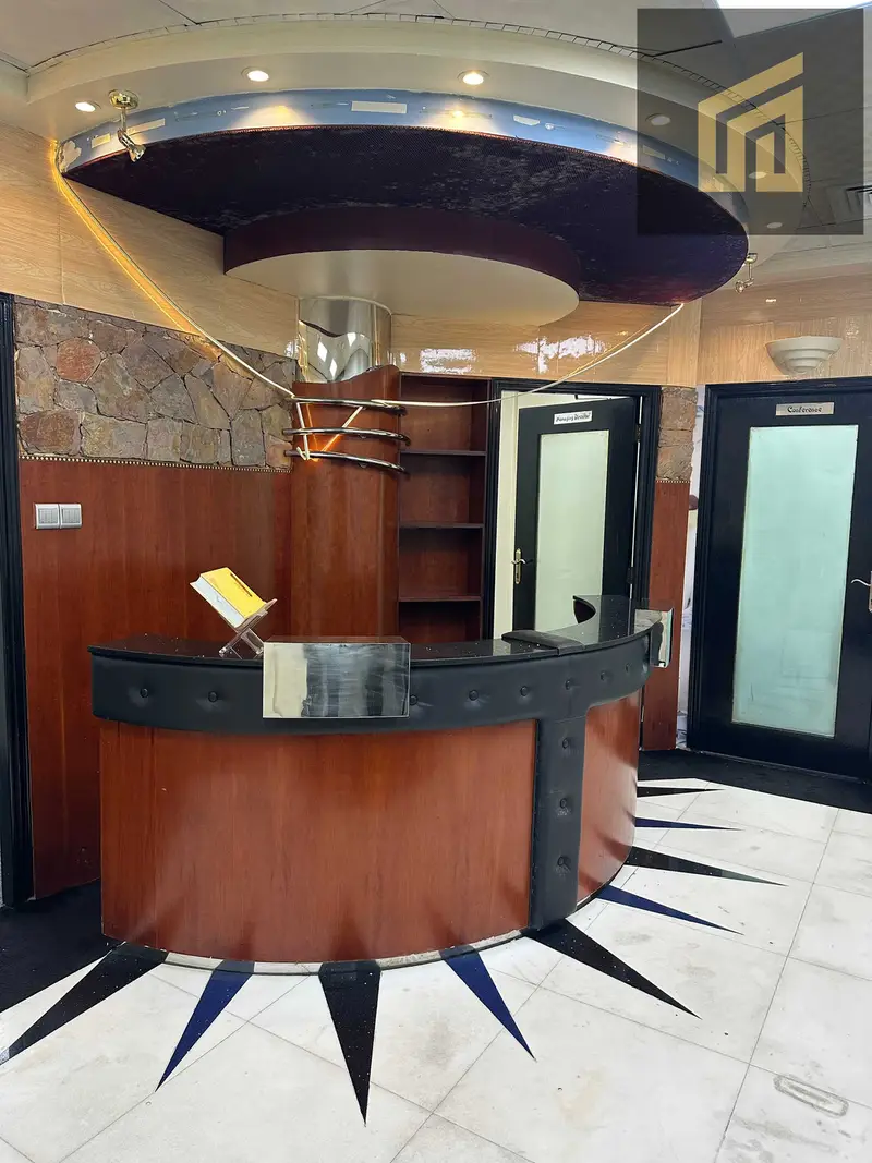Fully Fitted Office | Vacant | Near Metro | Prime Oud Metha Location