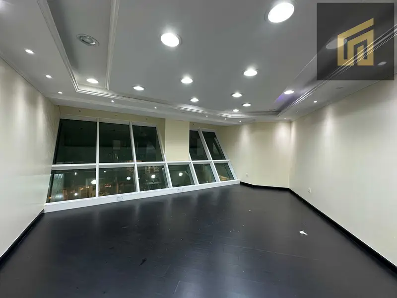 Fully Fitted Office | Vacant | Near Metro | Prime Oud Metha Location