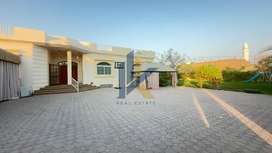 4 habitaciones Villa para en Venta en Al Qarayen, Sharjah - 222098. jpg