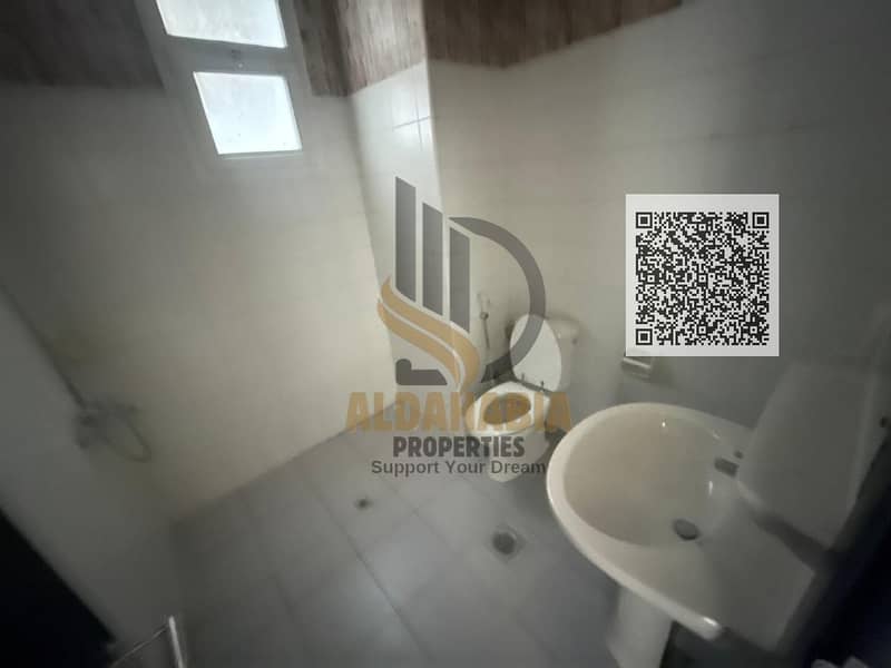 9 ad2ac989-7ea1-4eb5-8da1-00f67a0763b7. jpg
