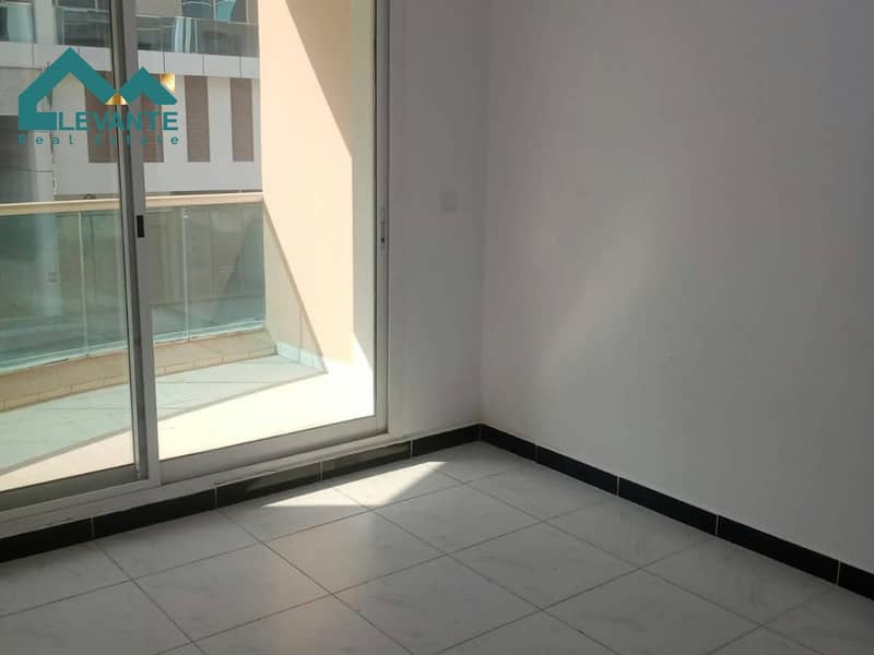 8 Image 8
