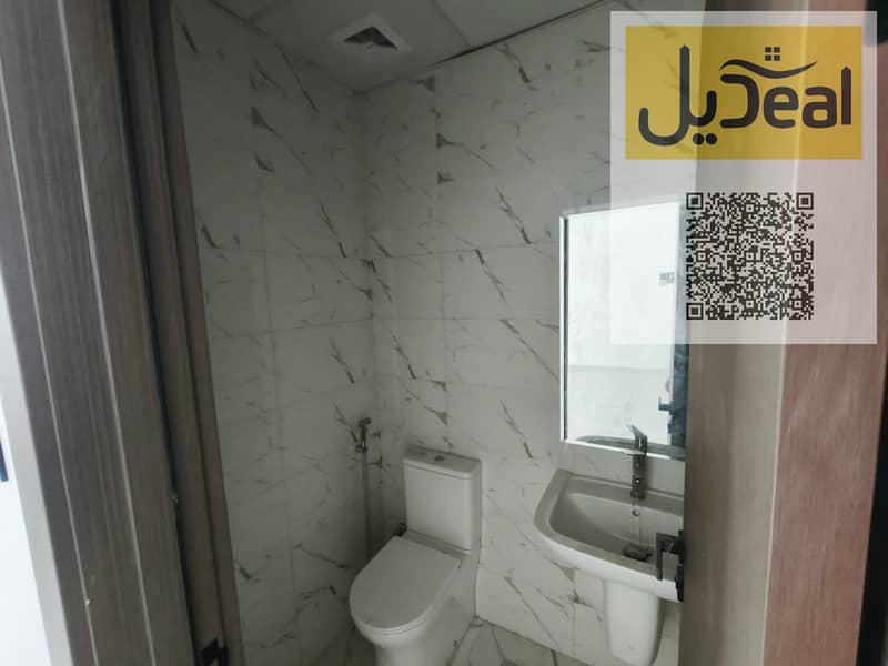 11 WhatsApp Image 2026-10-19 at 17.06. 52 (2). jpeg