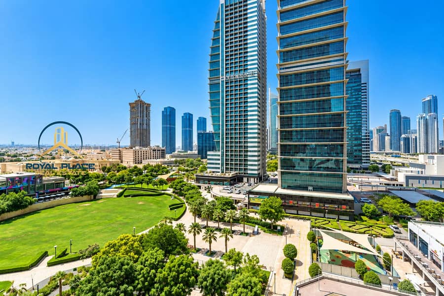 2 Modern Skyline Over Lush Urban Park. png