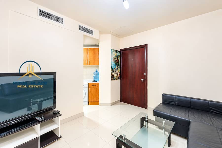 8 Bright Modern Apartment Living Room (1). png
