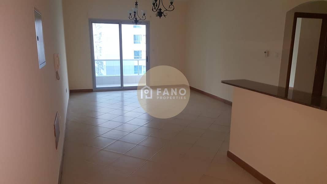 Dubai Marina 1BR | Marina Diamond 1 | Balcony & Pool Access