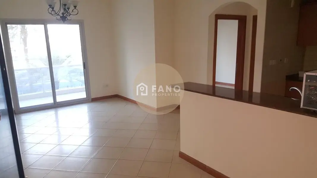 Dubai Marina 1BR | Marina Diamond 1 | Balcony & Pool Access