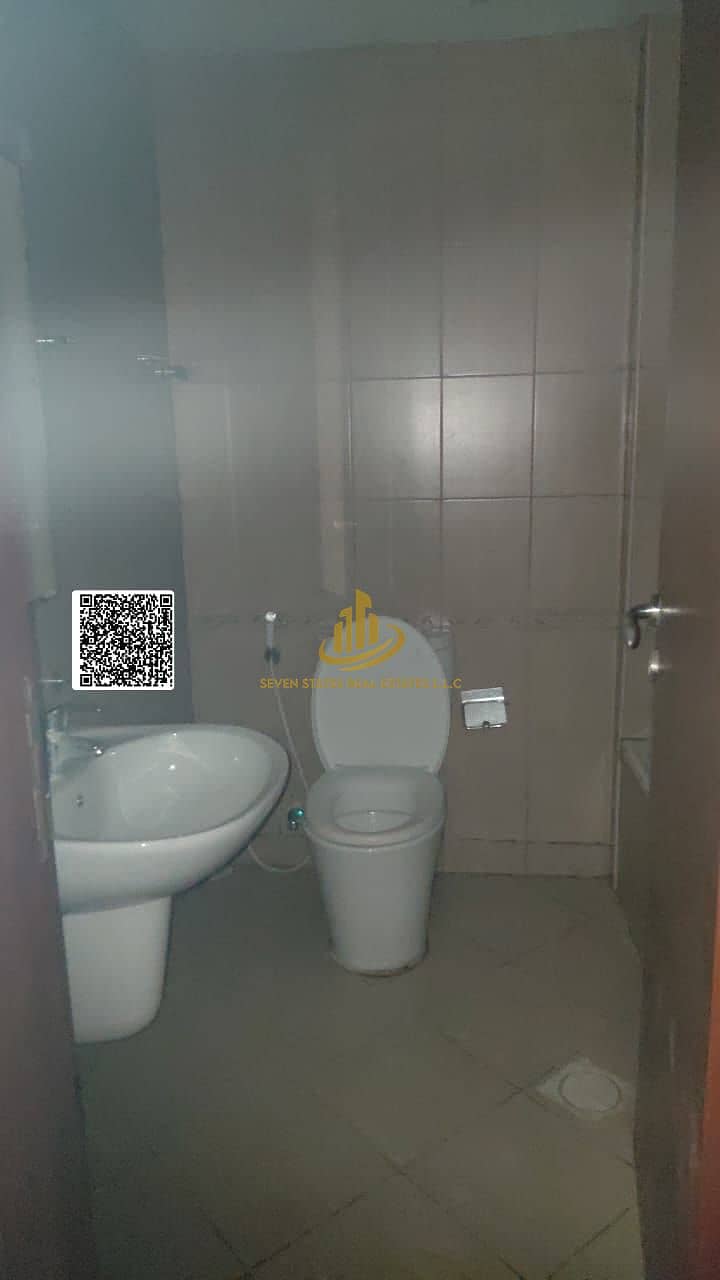 10 549b3881-8894-4db4-a516-2b56eef99b43. jpg