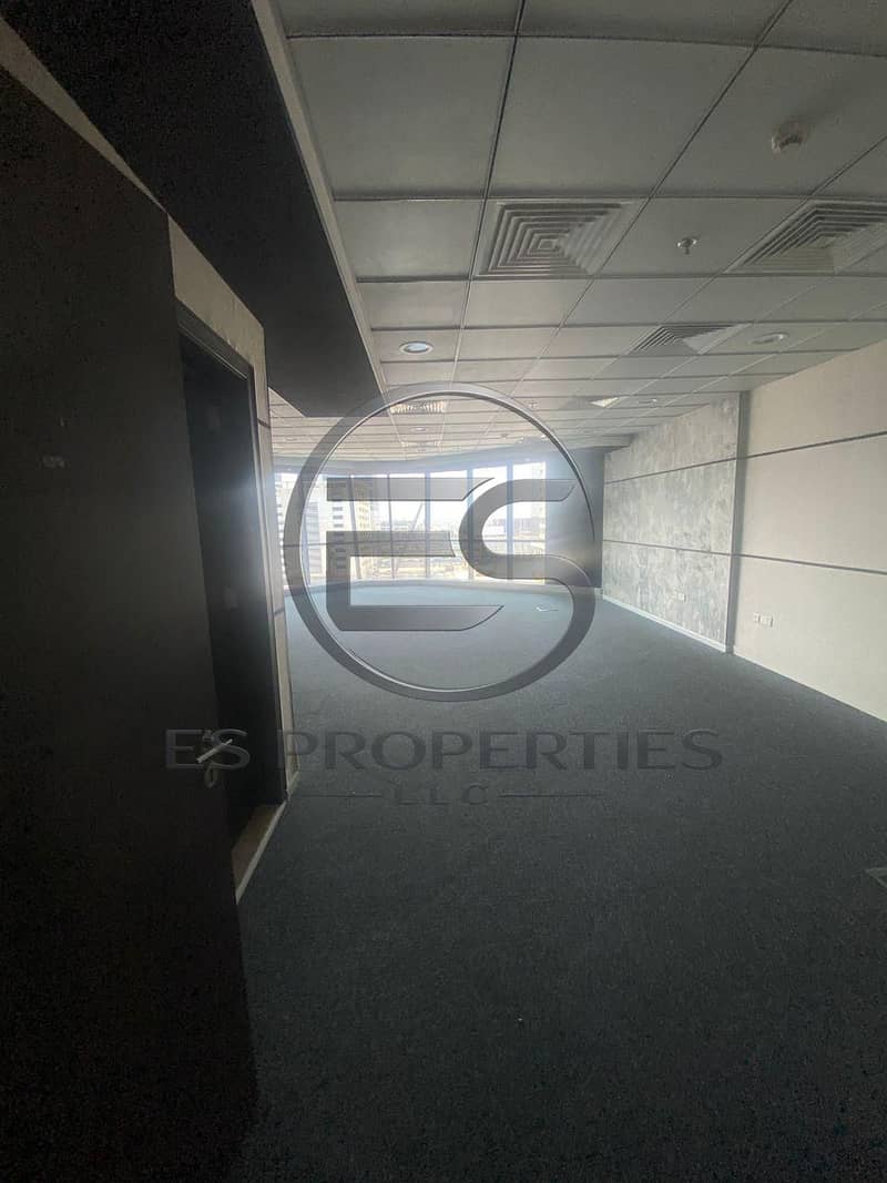 Spacious Office |Great Connectivity| Near To Metro
