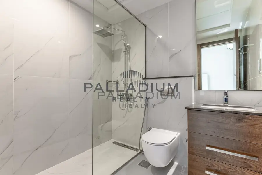Furnished | Burj View | Walk to Metro