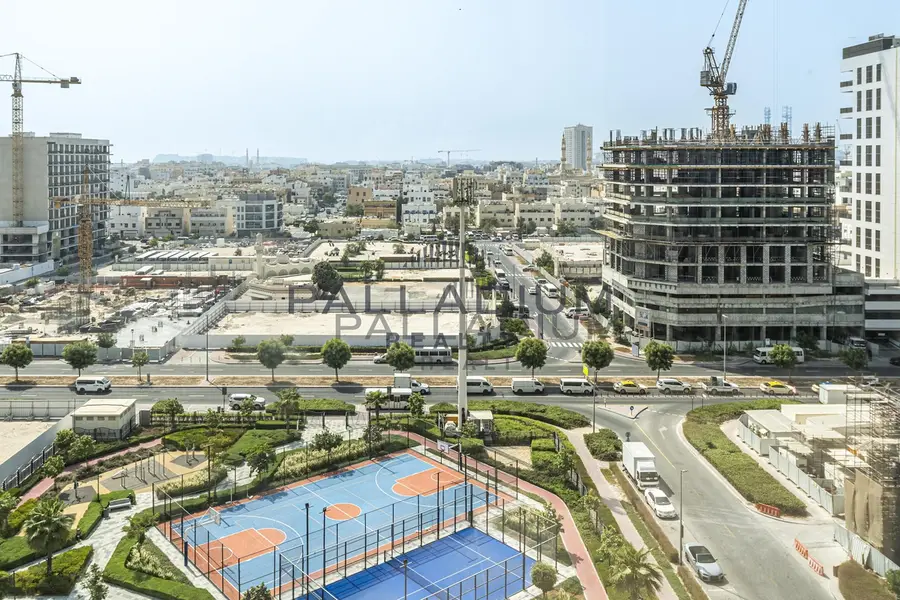 Furnished | Burj View | Walk to Metro