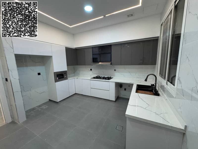 9 4e64779a-a213-4eda-83cb-49253c260749. jpg