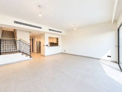 5 Camere Townhouse in vendita a DAMAC Lagoons, Dubai - Villetta a schiera a DAMAC Lagoons,Costa Brava, 5 camere da letto, 3900000 AED - 16912647 5 Camere Townhouse in vendita a DAMAC Lagoons, Dubai - Villetta a schiera a DAMAC Lagoons,Costa Brava, 5 camere da letto, 3900000 AED - 16912647