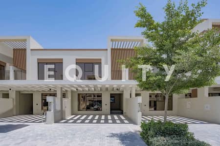 4 habitaciones Townhouse para en Alquiler en DAMAC Lagoons, Dubai - Casa adosada en DAMAC Lagoons,Costa Brava,Costa Brava 1, 4 dormitorios, 160000 AED - 16912679 4 habitaciones Townhouse para en Alquiler en DAMAC Lagoons, Dubai - Casa adosada en DAMAC Lagoons,Costa Brava,Costa Brava 1, 4 dormitorios, 160000 AED - 16912679
