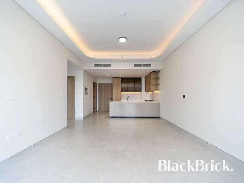 Elegant 1BR | High Floor | Video Available